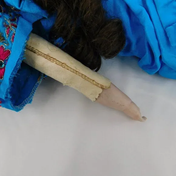 Antique German Cuno & Otto Dressel Jutta? Doll c1900 Sleep Eyes 26" FLAW - Picture 6 of 11